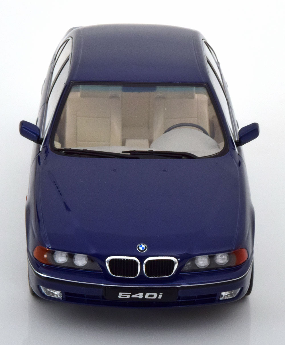 BMW 540i E39 Limousine 1995 1:18