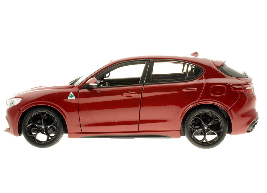 Alfa Romeo Stelvio 1:24