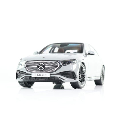 Mercedes-Benz E Class E450 W214 1:18