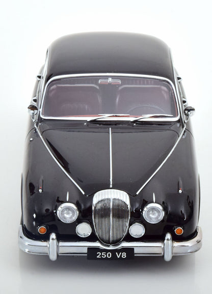 Daimler 250 V6 1962 1:18