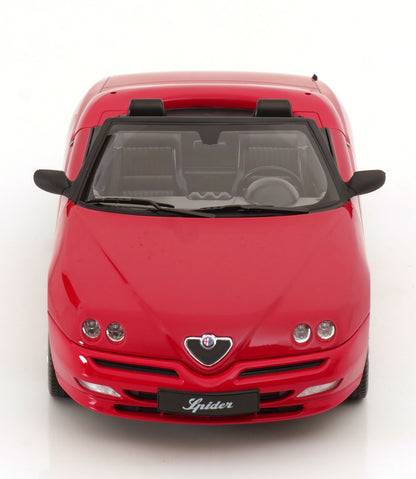 Alfa Romeo Spider 1:18