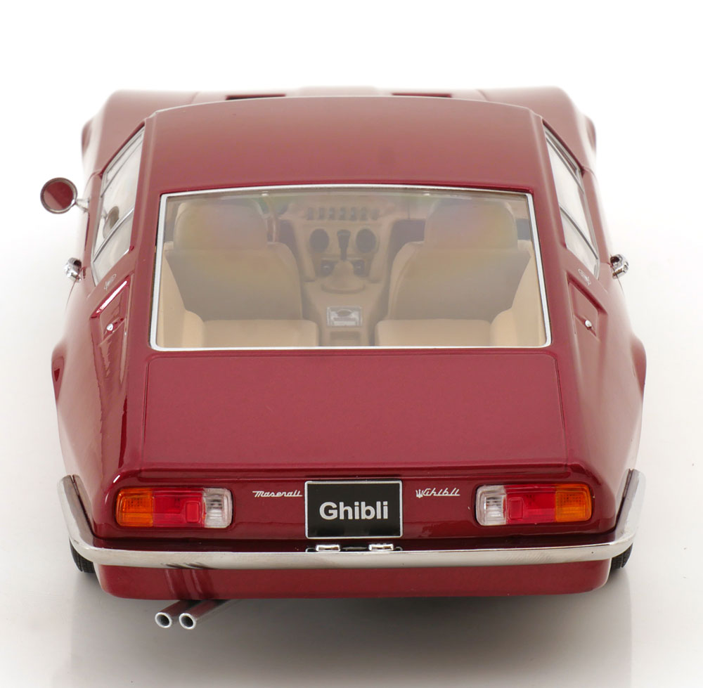 Maserati Ghibli Coupe 1969 1:18