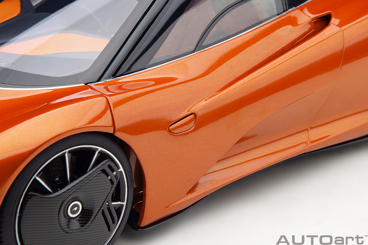 McLaren Speedtail 1:18
