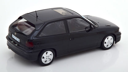Opel Astra F GSi 1992 1:18