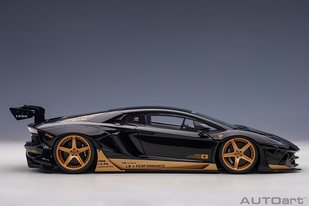 Lamborghini Aventador Liberty Walk LB-Works Limited Edition 1:18