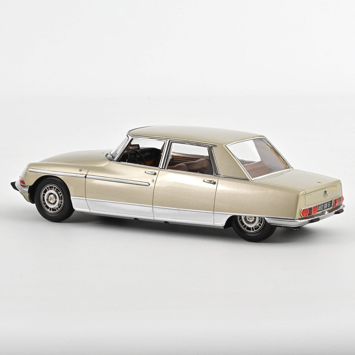 Citroën DS 21 Lorraine 1969 1:18