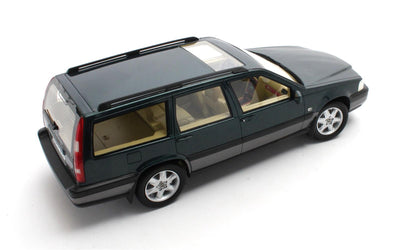 Volvo V70 XC 1:18