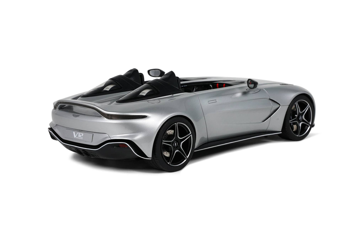 Aston Martin V12 Speedster 1:18