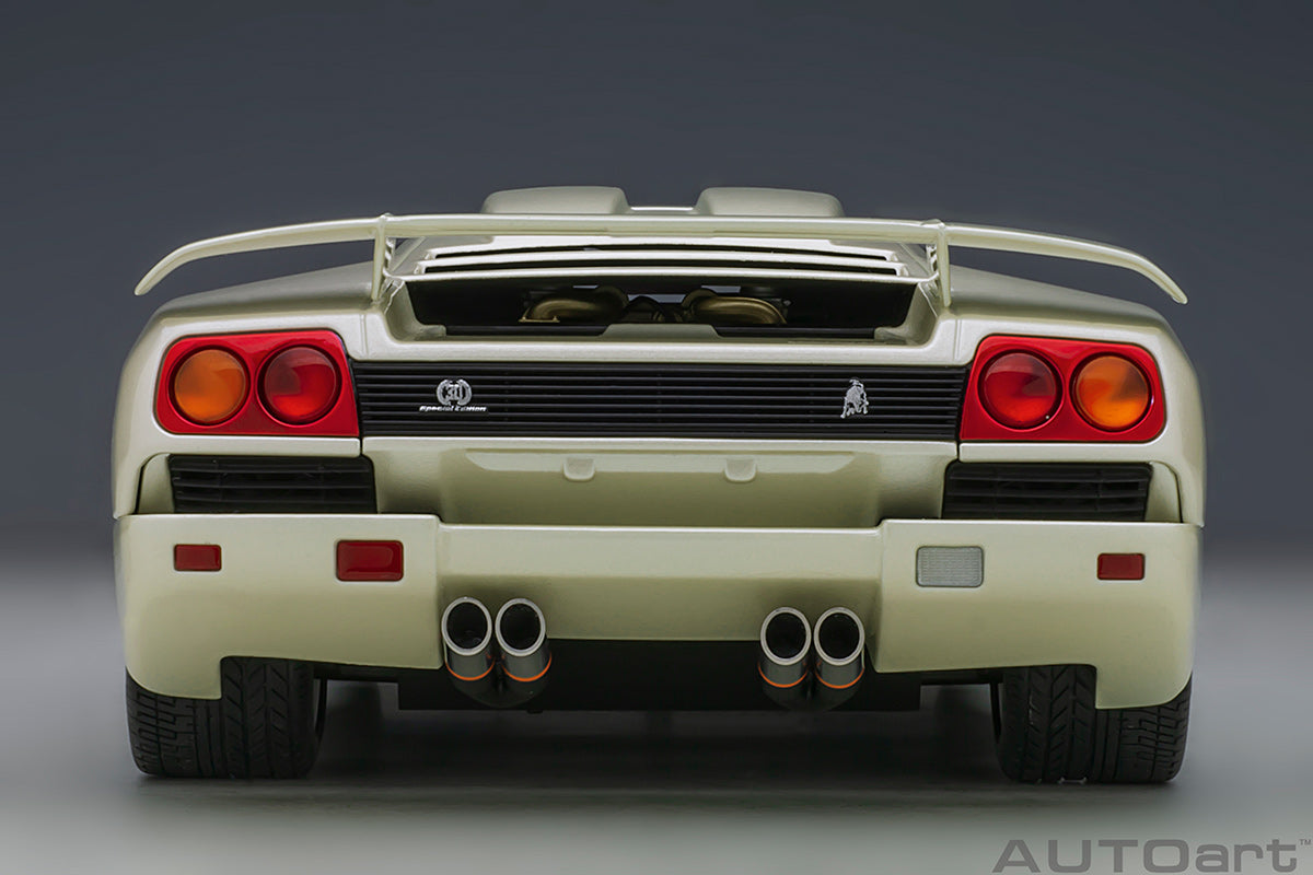 Lamborghini Diablo SE30 JOTA 1:18