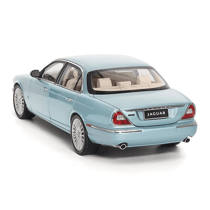 Jaguar X350 1:18