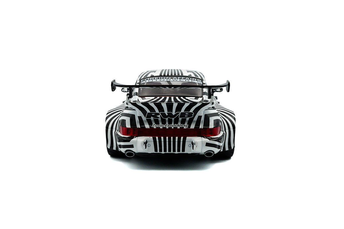 Porsche 911 THE ZEBRA 1:18