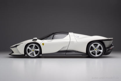Ferrari Daytona SP3 1:18