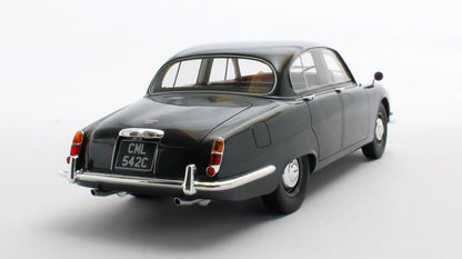 Jaguar S-Type 1:18