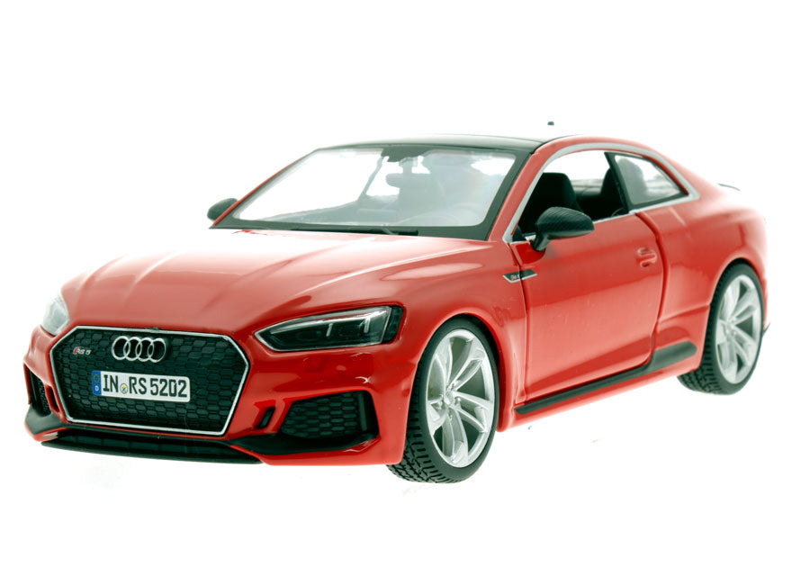 Audi RS5 1:24