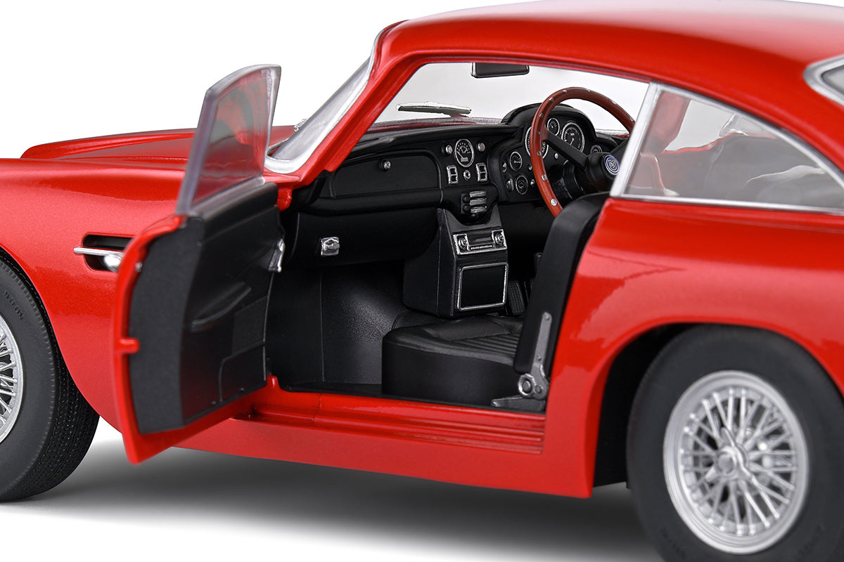 Aston Martin DB5 1:18