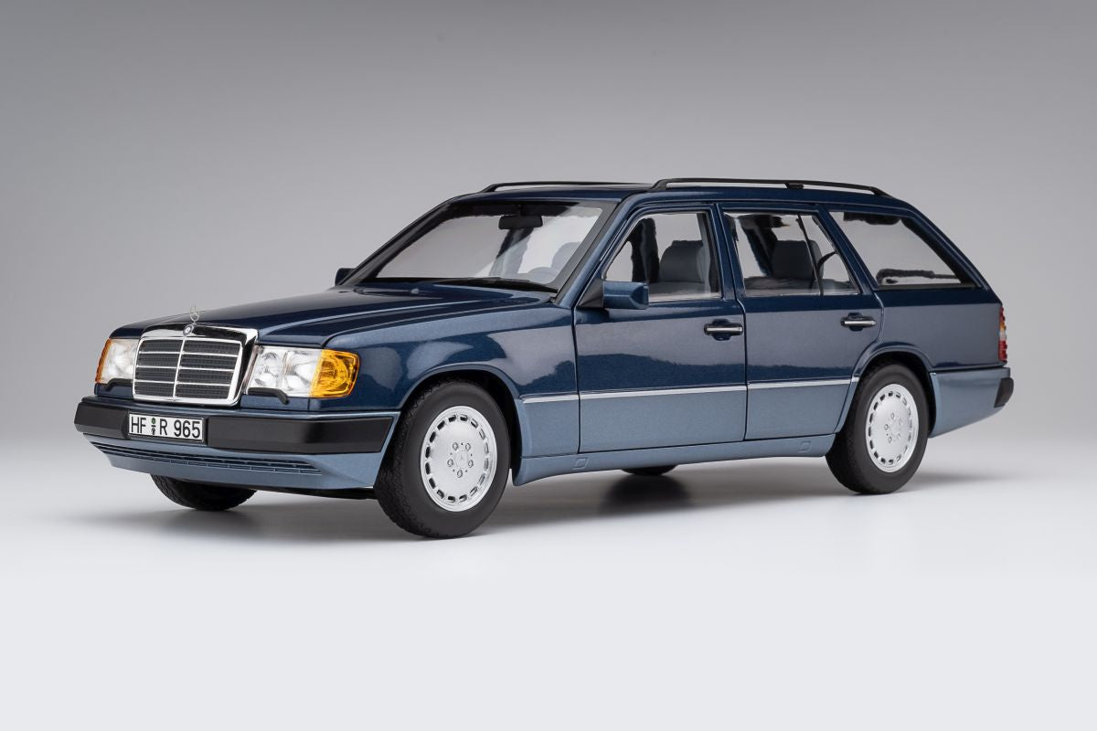 Mercedes W124 (S124) 300 TD 1990 1:18
