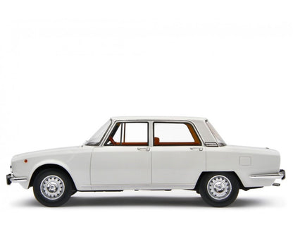 ALFA ROMEO 2000 Berlina 1:18
