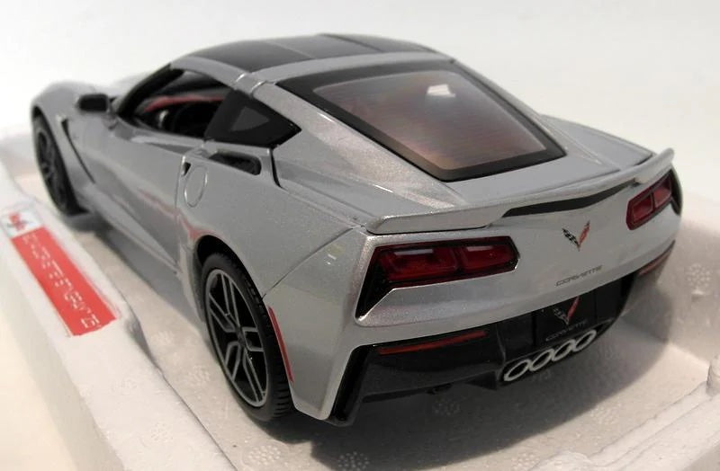 Chevrolet Corvette C7 1:18