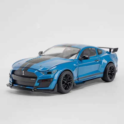 Ford Mustang GT500 1:18