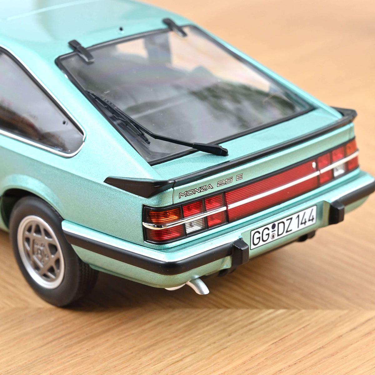 Opel Monza 2.5 E 1983 1:18
