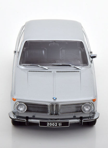 BMW 2002 ti 1.Serie 1971 1:18