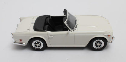Triumph TR5 P.I. 1967-1968 1:18
