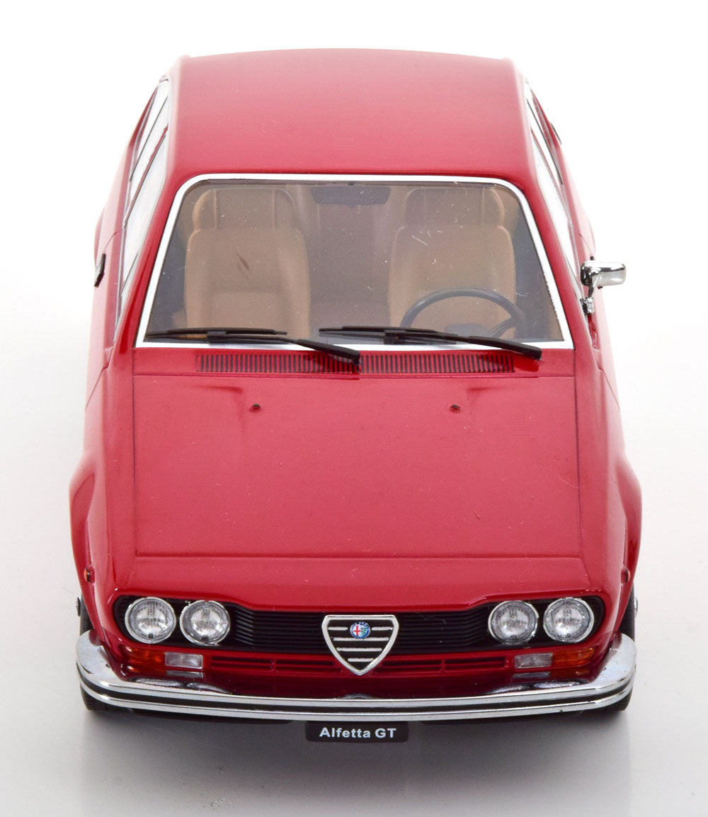 Alfa Romeo Alfetta 1:18