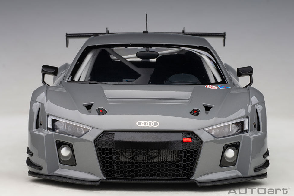 Audi R8 LMS 1:18