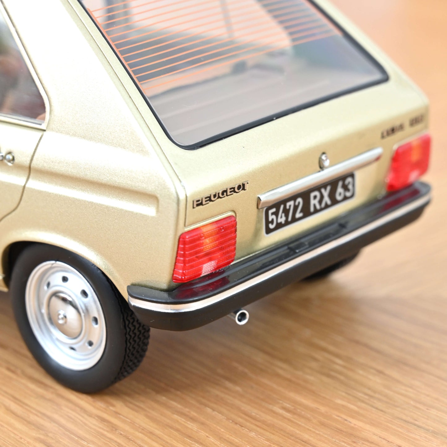 Peugeot 104 GR 1981 1:18