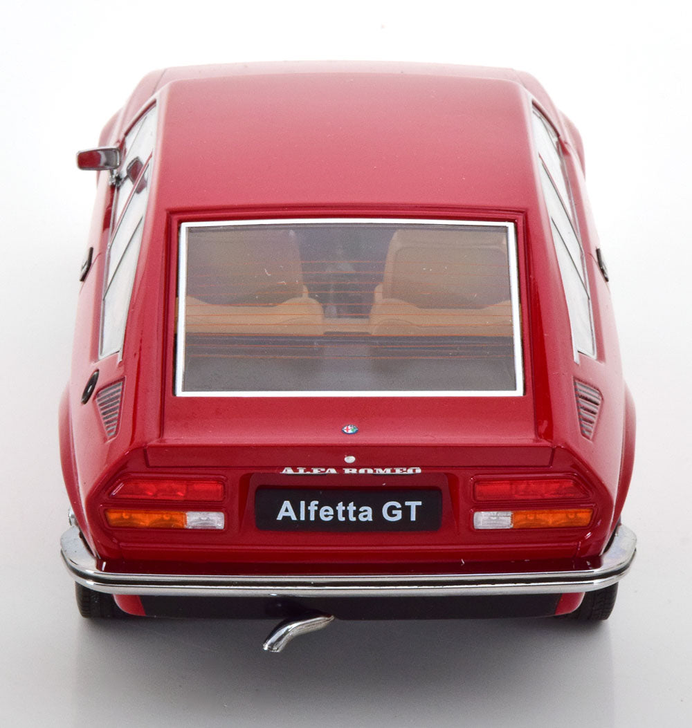 Alfa Romeo Alfetta 1:18