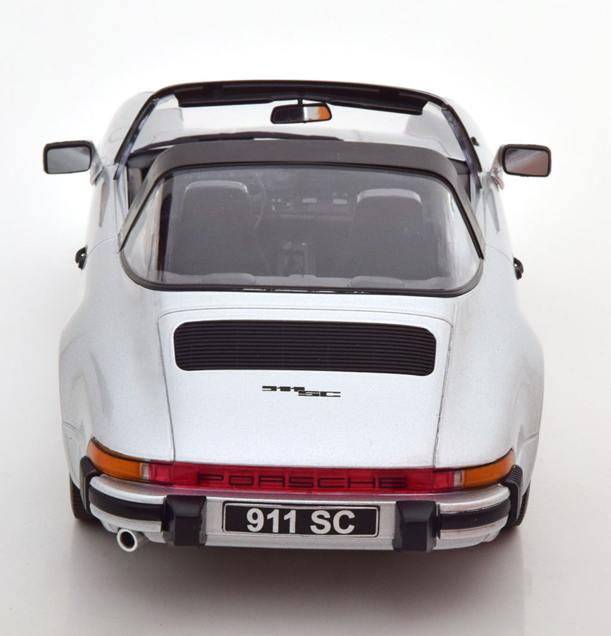 Porsche 911 SC Targa 1983 1:18