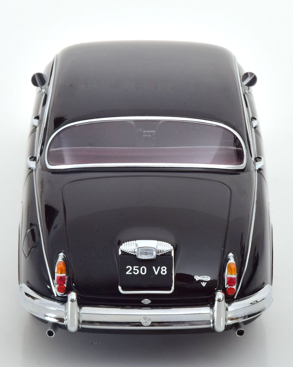 Daimler 250 V6 1962 1:18
