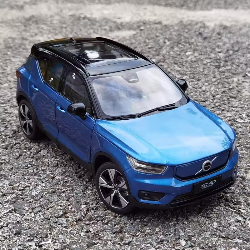 Volvo XC40 1:18