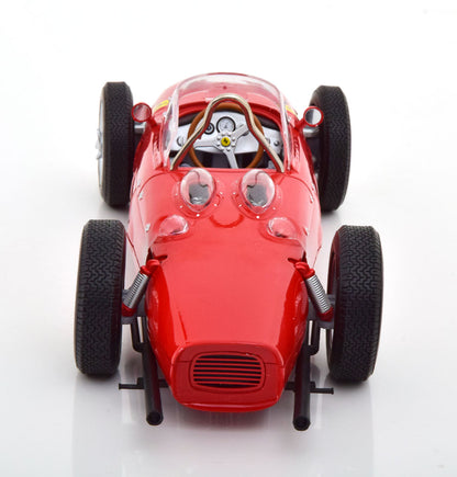 Ferrari 156 Sharknose Plain Body Version 1961 1:18