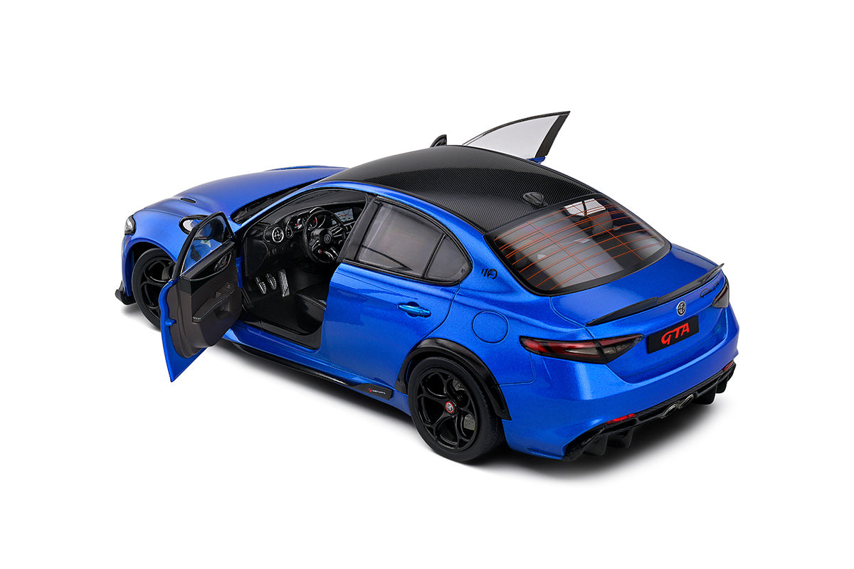 Alfa Romeo Giulia 1:18