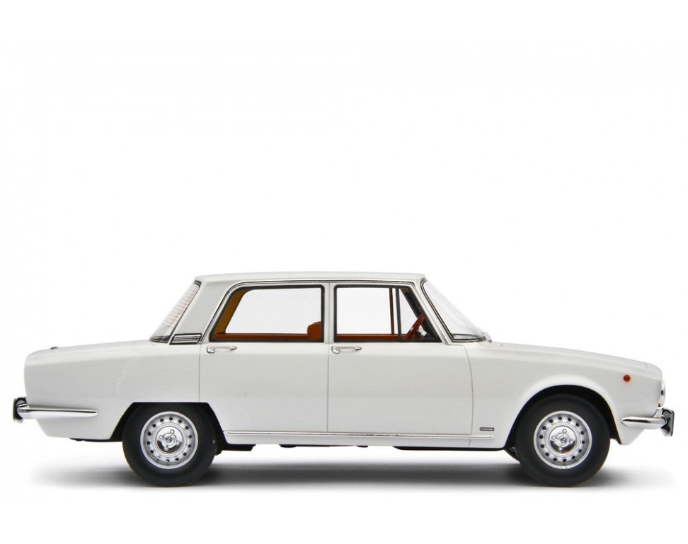 ALFA ROMEO 2000 Berlina 1:18