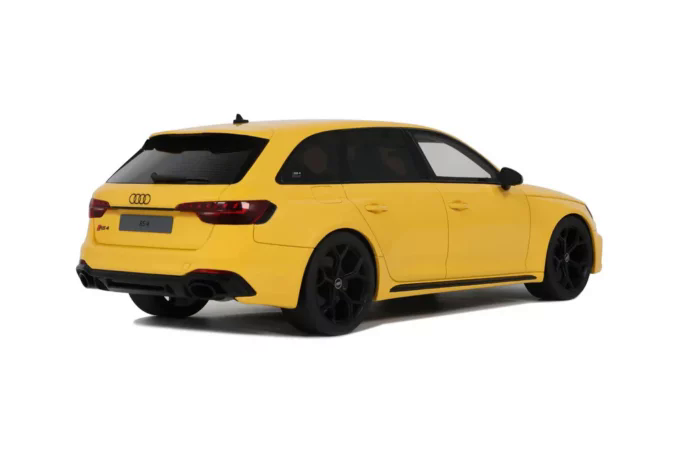 AUDI RS 4 1:18
