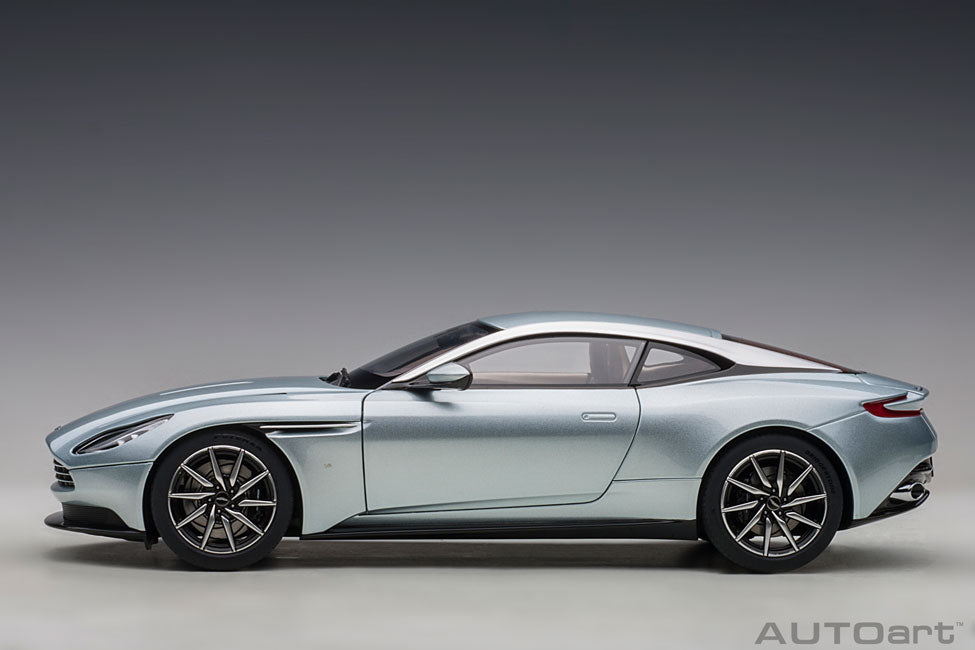 Aston Martin DB11 1:18