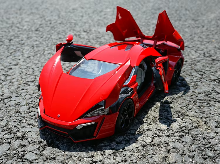 Lykan HyperSport 1:18