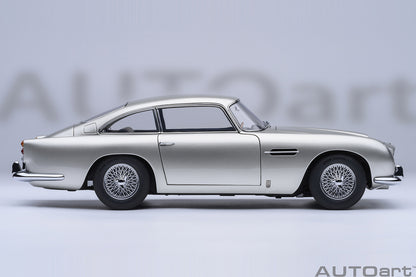 Aston Martin DB5 1964 1:18