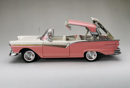 Ford Fairlane 500 Skyliner 1957 1:18
