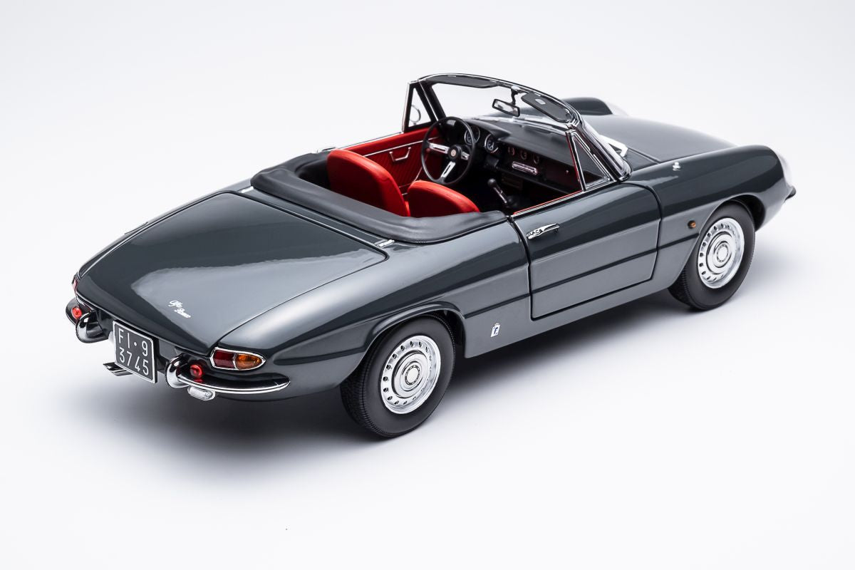 Alfa Romeo 1600 1:18
