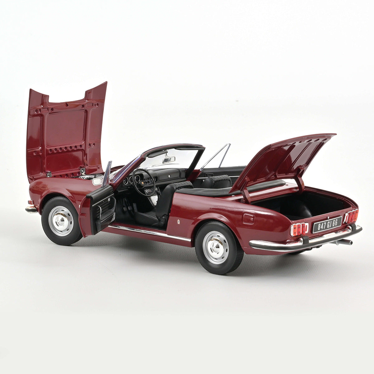 Peugeot 504 Cabriolet 1969 1:18