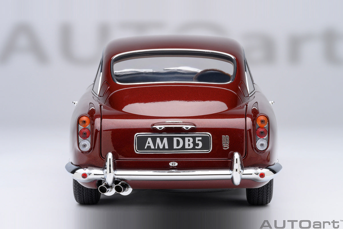 Aston Martin DB5 1964 1:18