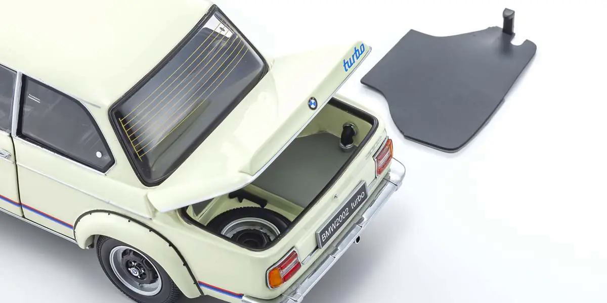 BMW 2002 Turbo 1:18