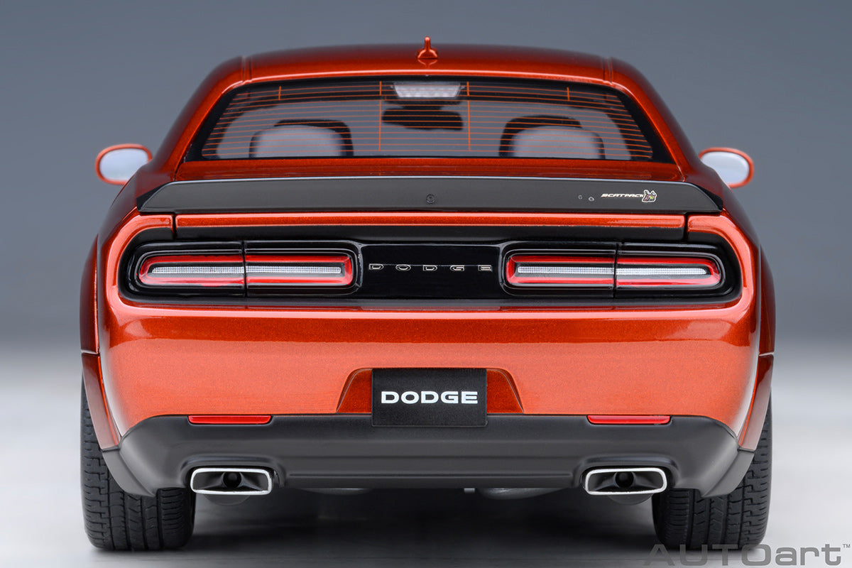 DODGE CHALLENGER R/T 1:18