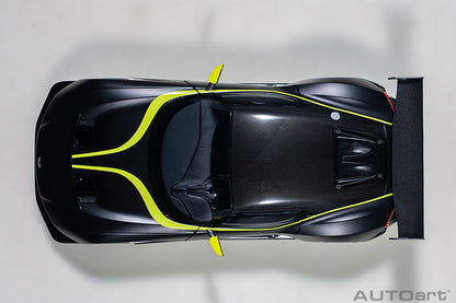 Aston Martin Vulcan 1:18