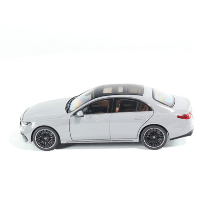 Mercedes-Benz E Class E450 W214 1:18