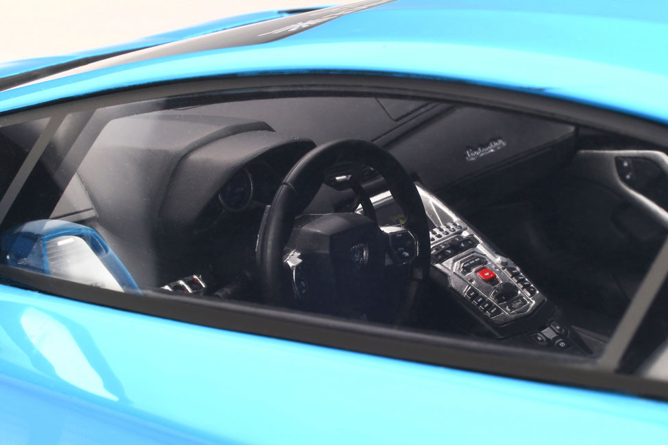 Lamborghini Aventador LB-WORKS 1:12