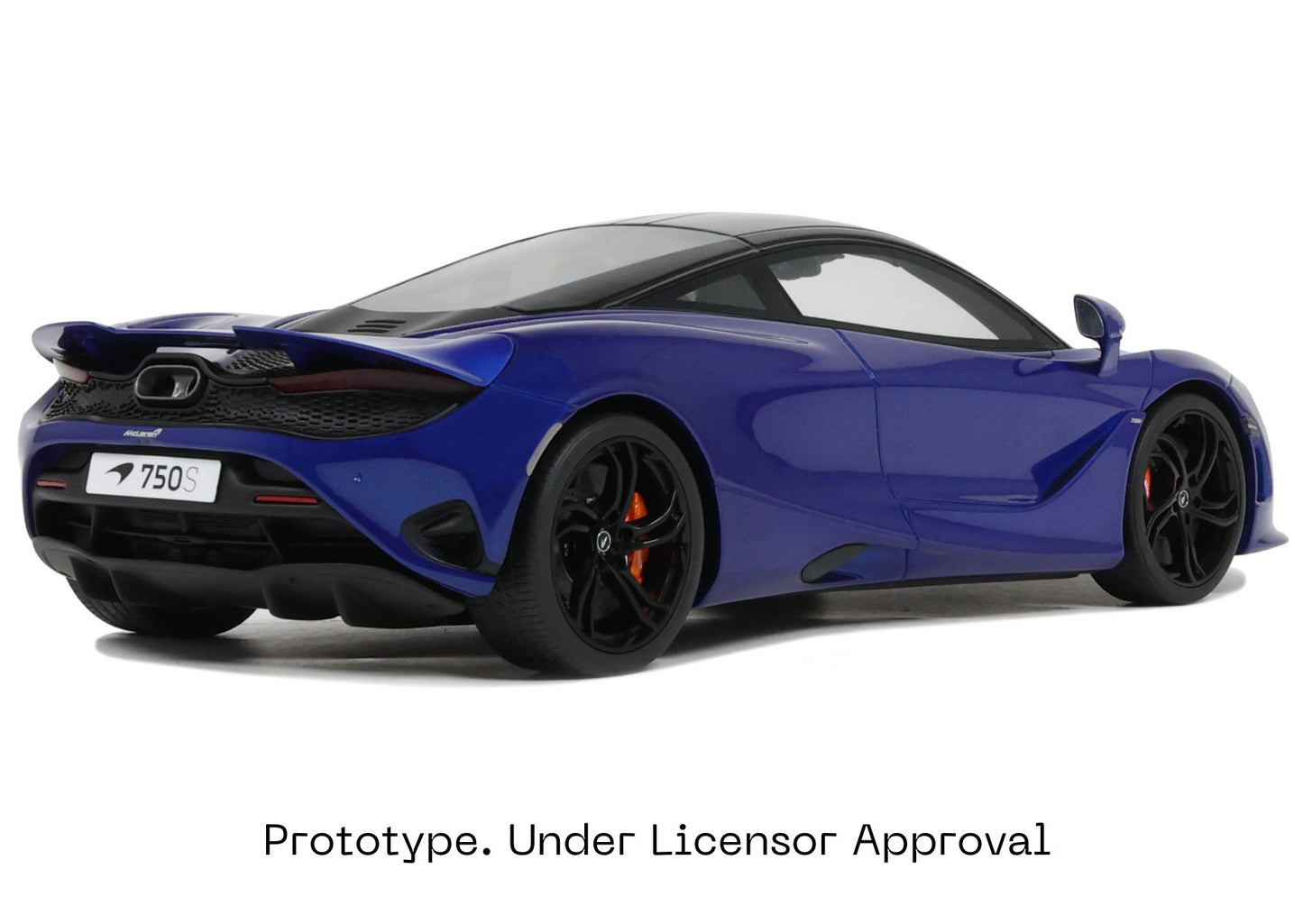McLaren 750S Coupe 1:18
